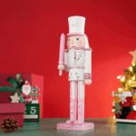 Figure festive Casse noisette rose