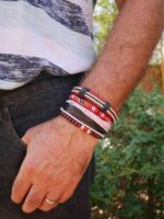 bracelets en bois et tissu tibétain