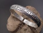 bijou tibétain Mantra Sacré OM