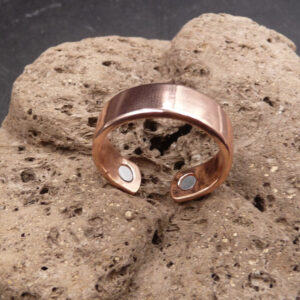 bague en cuivre avec aimants luxe