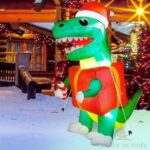 dinosaure gonflable de Noël