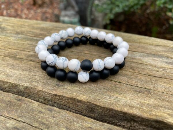 Bracelets distance Agate noire Howlite blanche