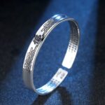 bijou Bouddha méditation en argent