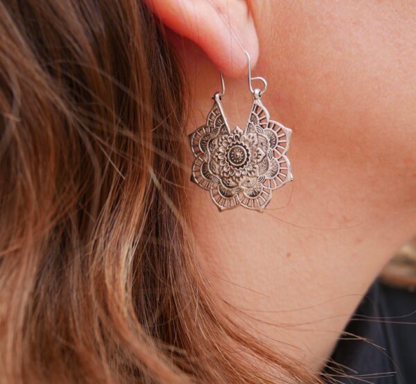boucles d'oreilles bohèmes Lotus