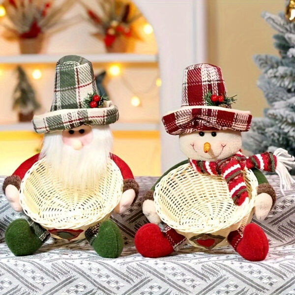 déco table de Noël avec panier festif