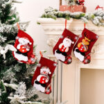 accroche chaussette de Noël cheminée