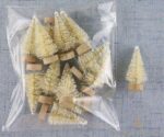 ambiance festive sapins blancs